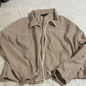 Beige Lightweight Zip-Up Jacket with Contrast Piping